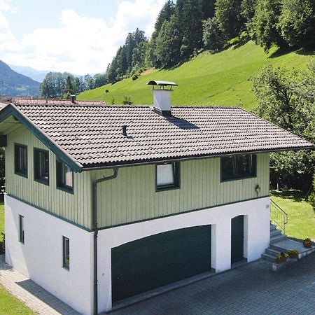 Holiday Home, イッター エクステリア 写真